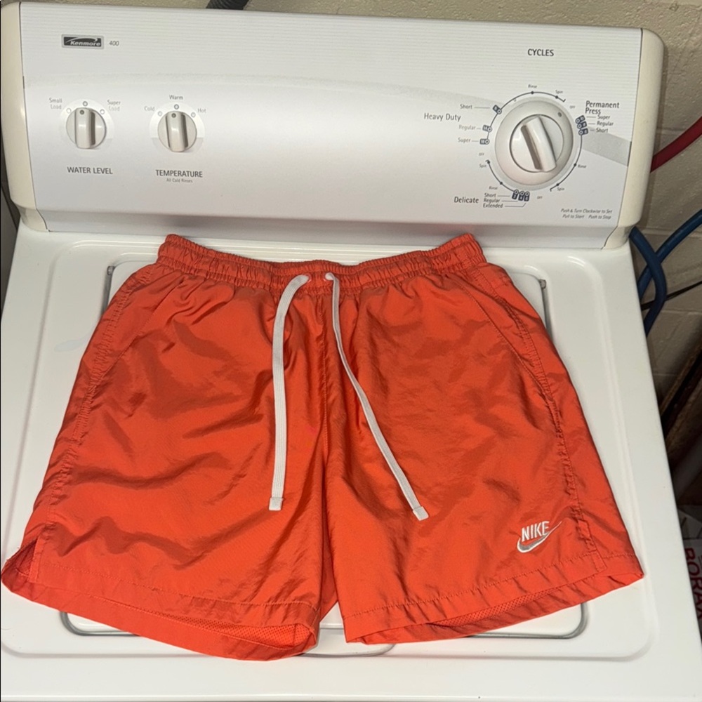 Nike Sportswear Essentials Woven Lined Swim Shorts Mens Small Blue AR2382-814